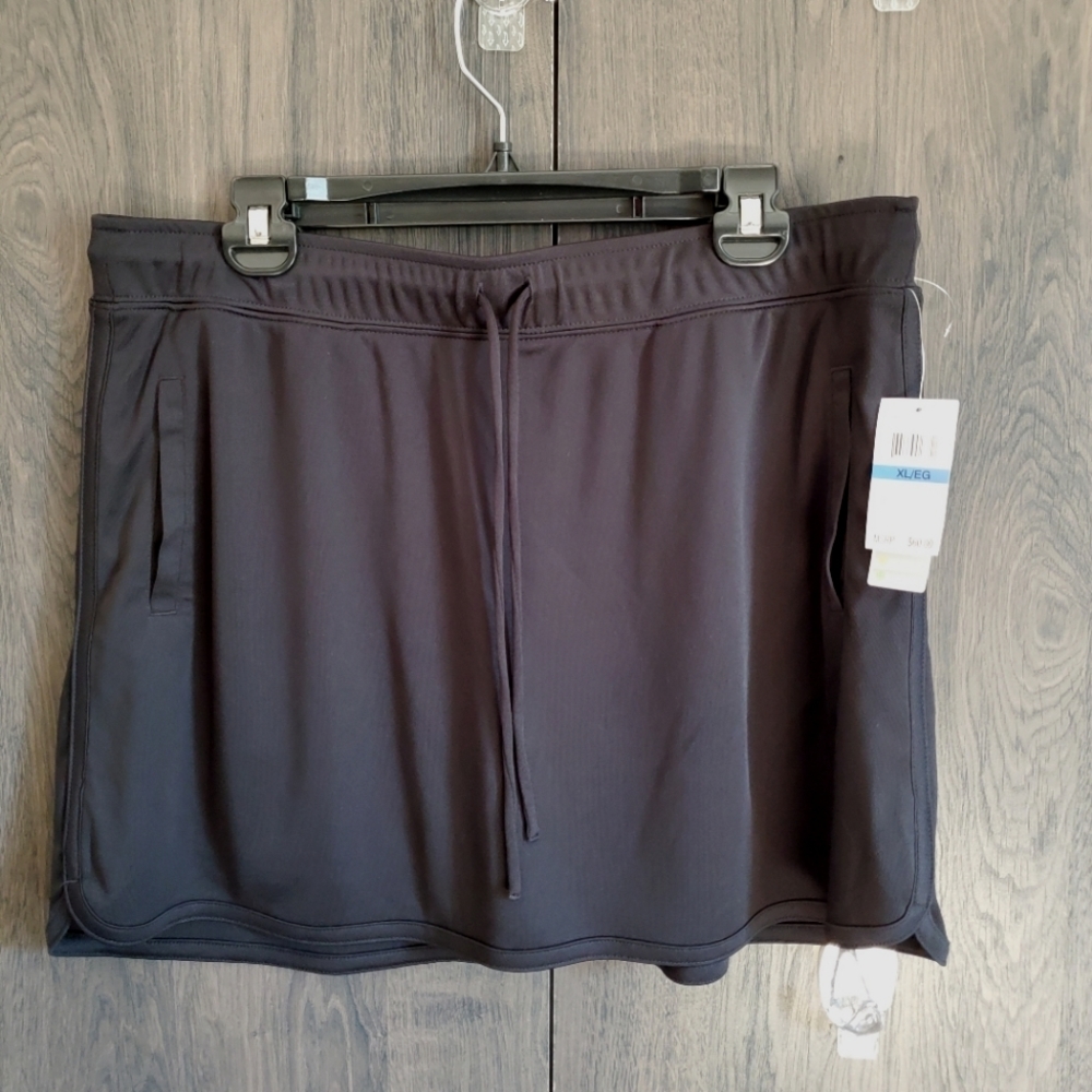 Callaway Skirt Skort Shorts Size XL Golf ⛳️ Tennis 🎾 Casual Wear 👀 NWT